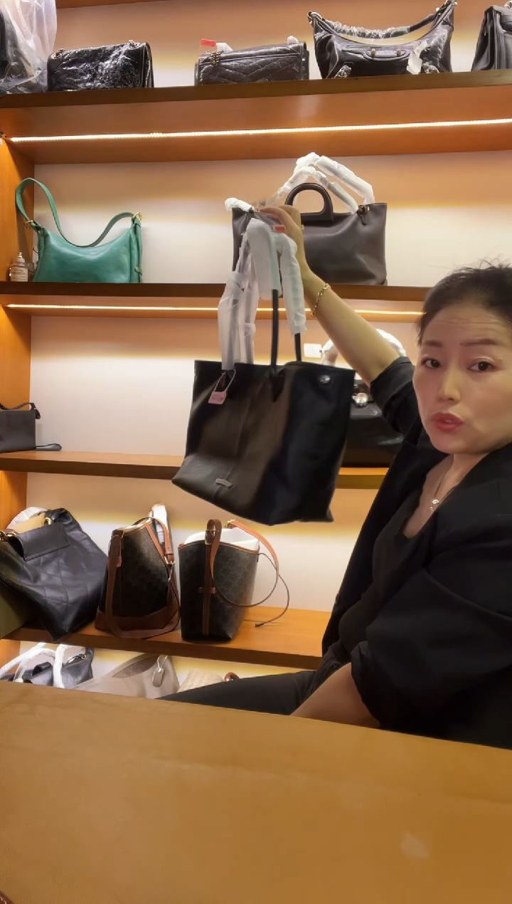 牛皮（革）高端订制时尚百搭女士手提斜跨包