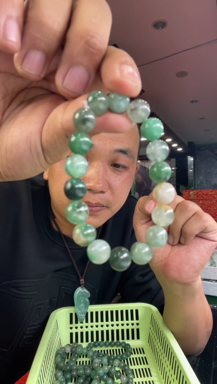 【闪购商品】石英质玉手串未镶嵌手串