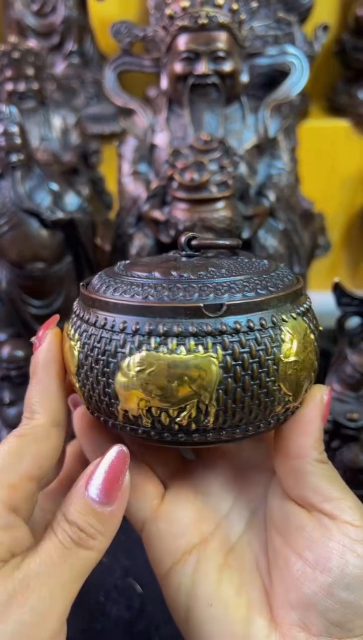 【闪购商品】1案台摆件 物品摆件