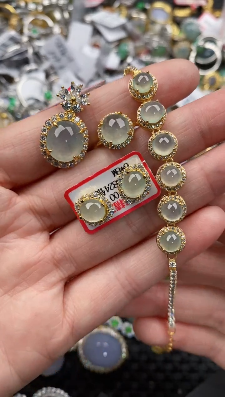 银S925镶嵌戒指翡翠555               1