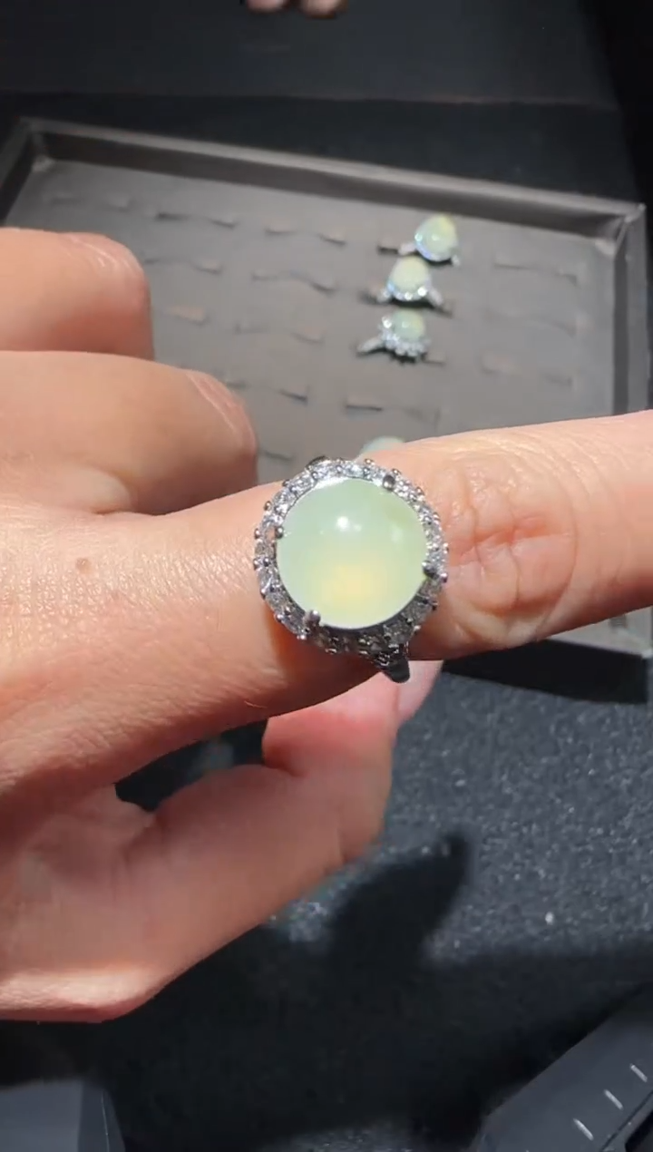 【闪购商品】翡翠戒指未镶嵌3875多样性发货拍一发一