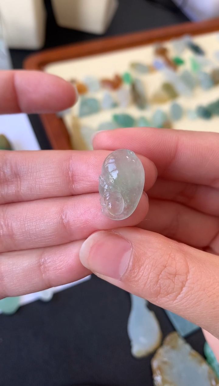 【闪购商品】定制翡翠未镶嵌翡翠