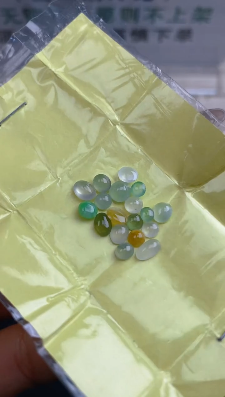 【闪购商品】定制翡翠未镶嵌天然翡翠蛋面52