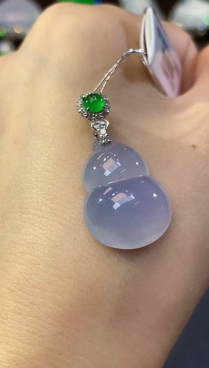 吊坠(不含链)18K金镶嵌翡翠D18紫货有一定色差