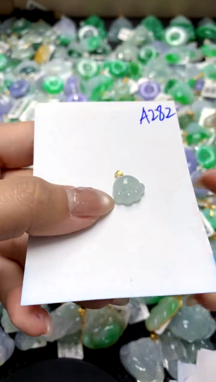 【闪购商品】翡翠颈饰18K金镶嵌1111111111111111