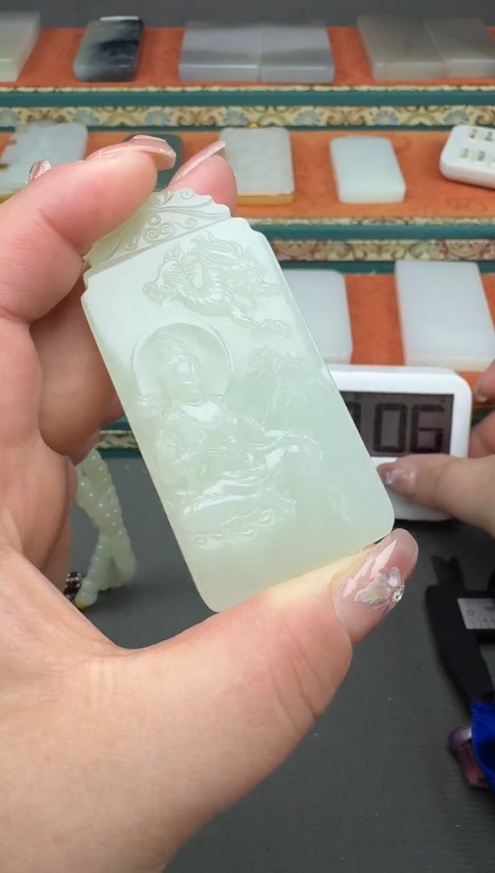 【闪购商品】和田玉颈饰未镶嵌姗姗