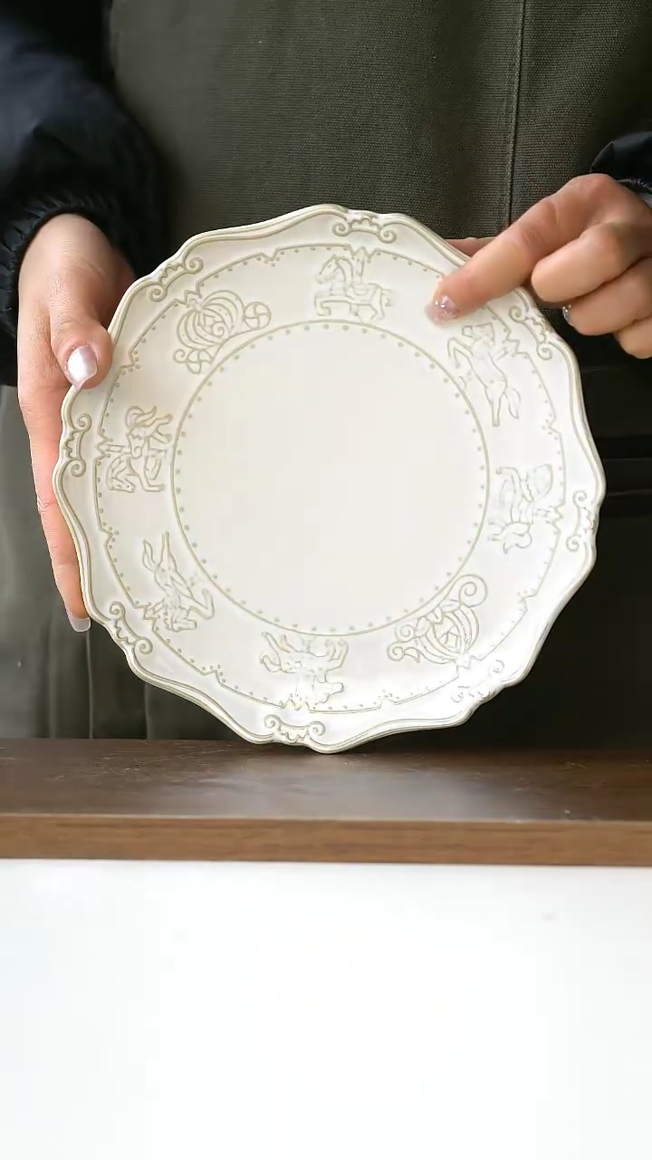 【闪购商品】陶瓷微瑕旋转木马早餐盘20cm@4-2@