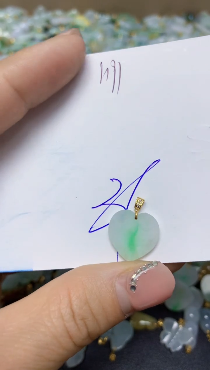 【闪购商品】翡翠挂件18K金镶嵌 天然翡翠A货