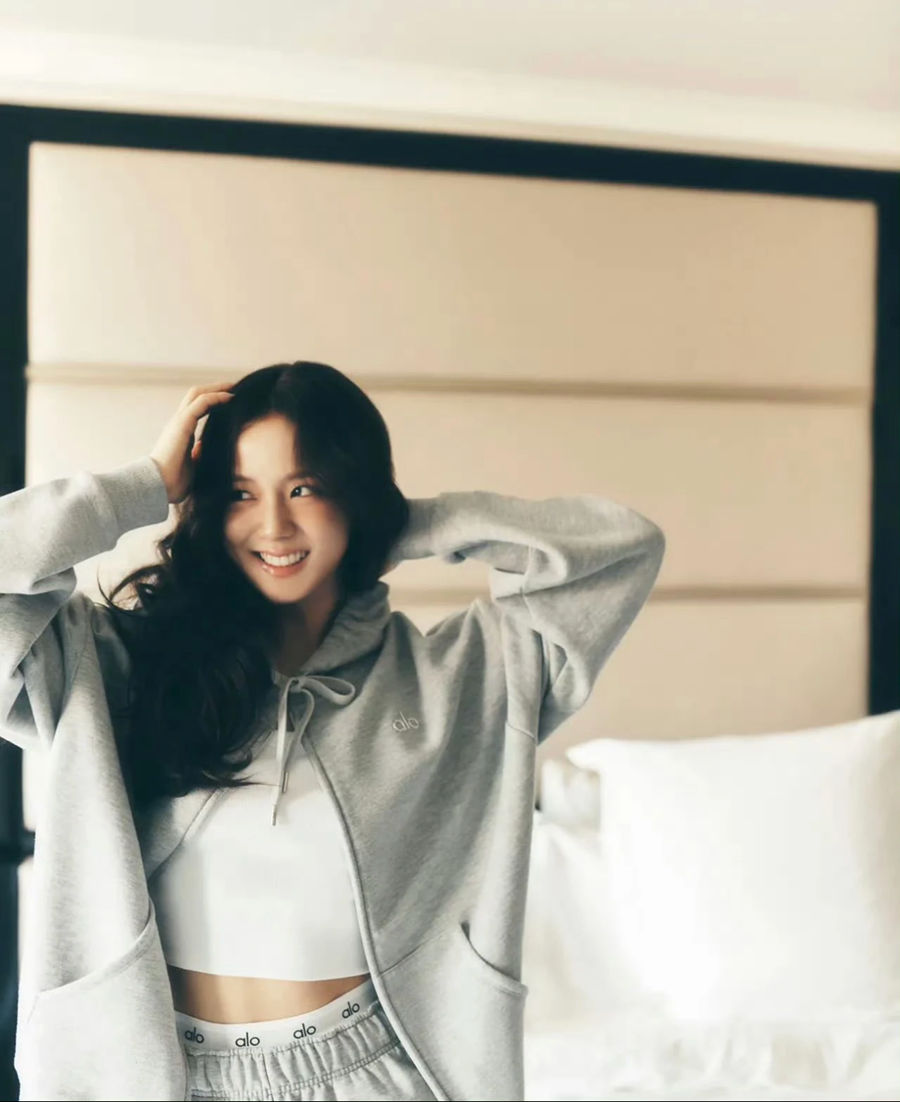 Alo卫衣女Jisoo金智秀同款运动瑜伽抽绳连帽外套宽松休闲灰色卫衣