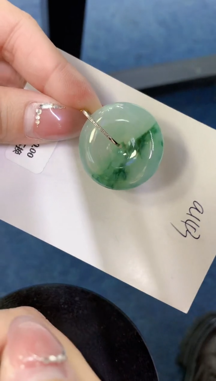 【闪购商品】翡翠颈饰18K金镶嵌000000000