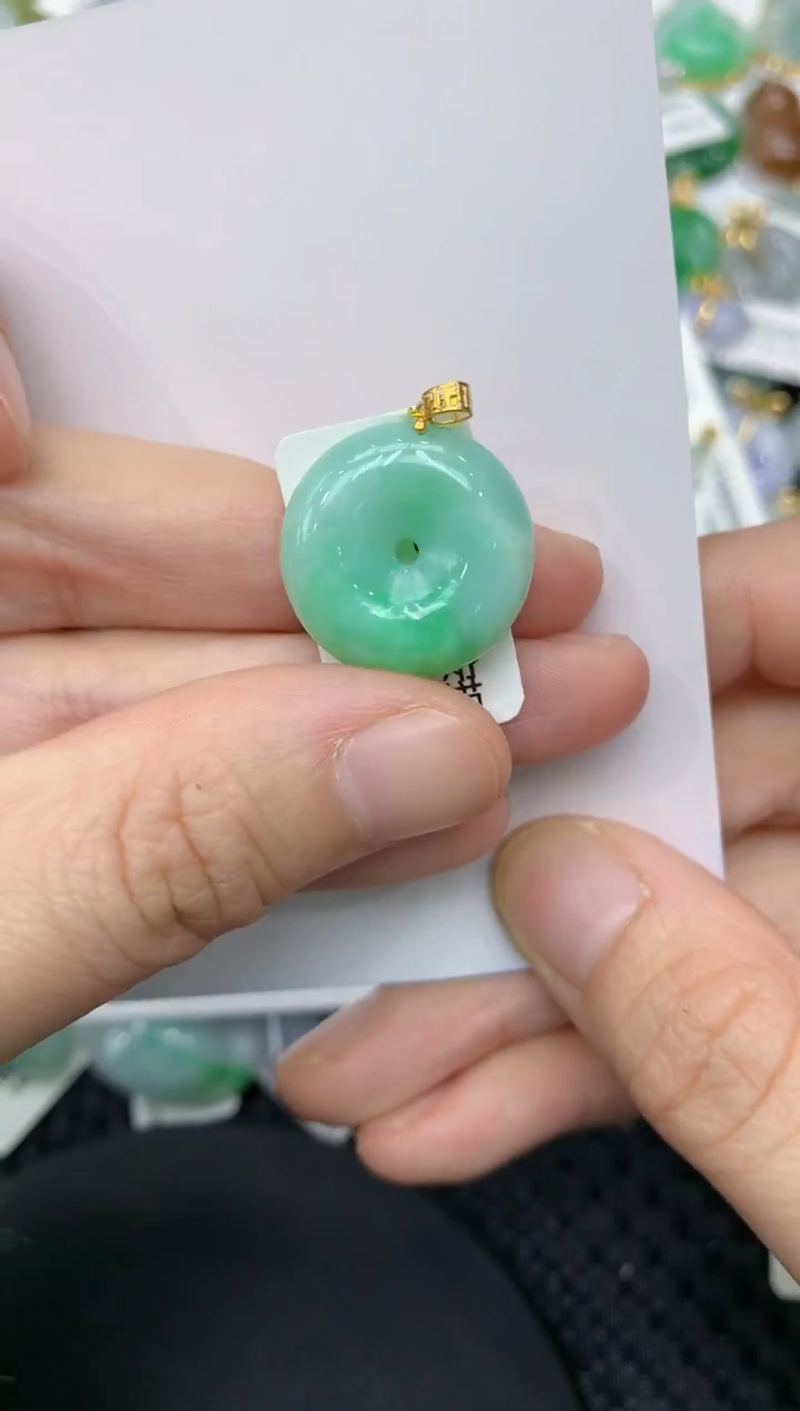 【闪购商品】翡翠颈饰18K金镶嵌11111111