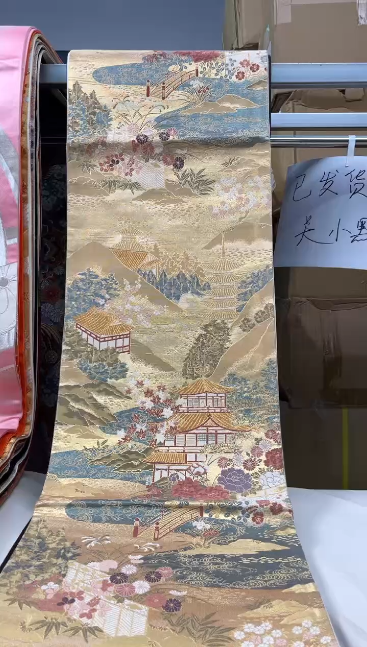 【闪购商品】织绣P753279199414376161