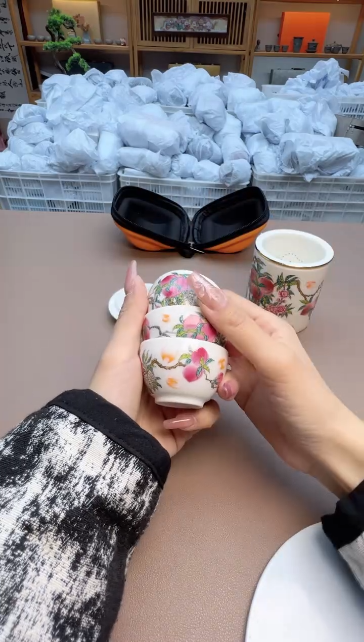 【闪购商品】摆件瓷制品S1111111111111