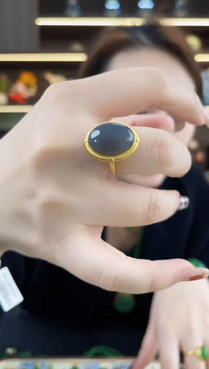 【闪购商品】和田玉·银S925镶嵌烟紫蛋面戒指一个
