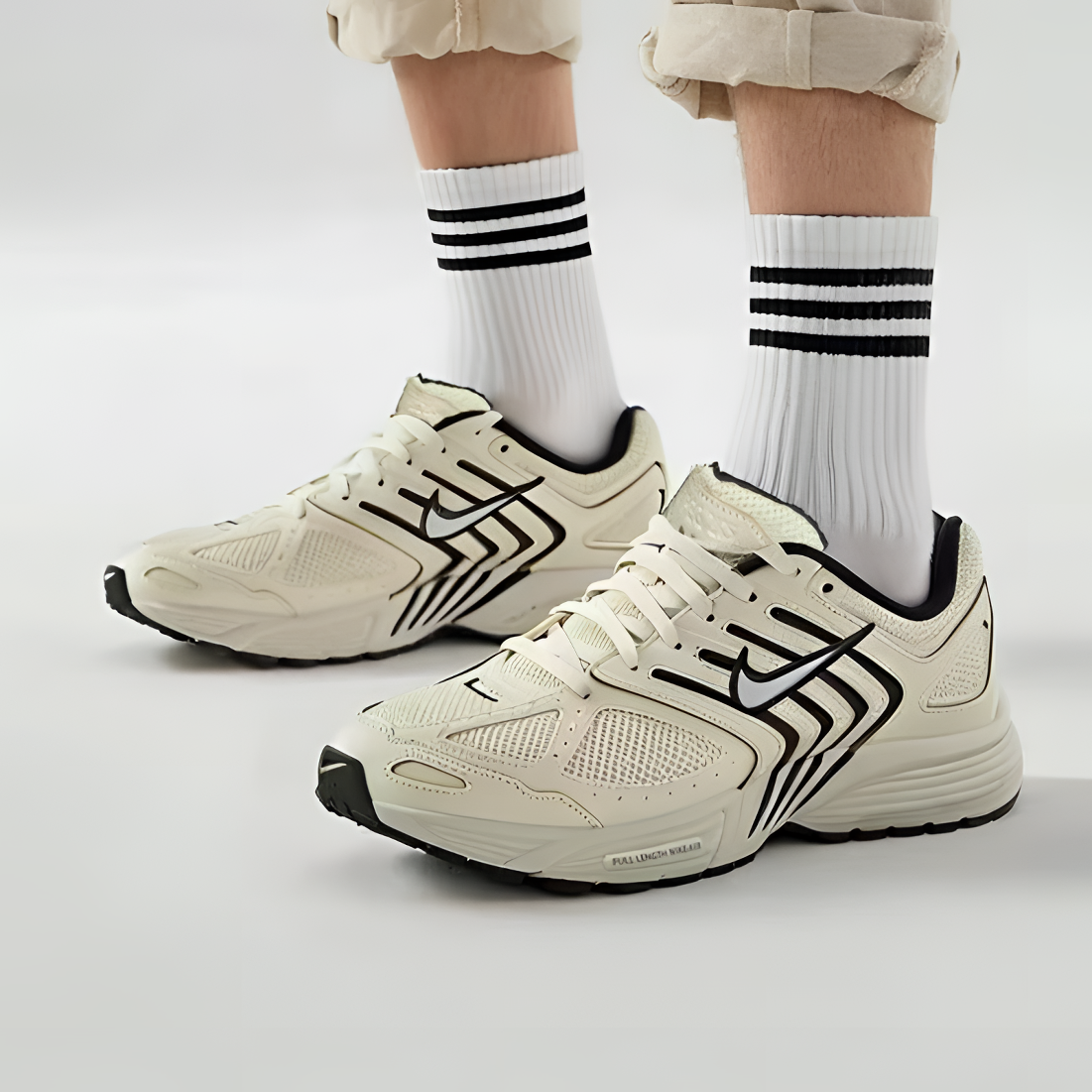 NIKE/耐克Air Pegasus飞马气垫缓震百搭旅游男生运动鞋FQ3571-001