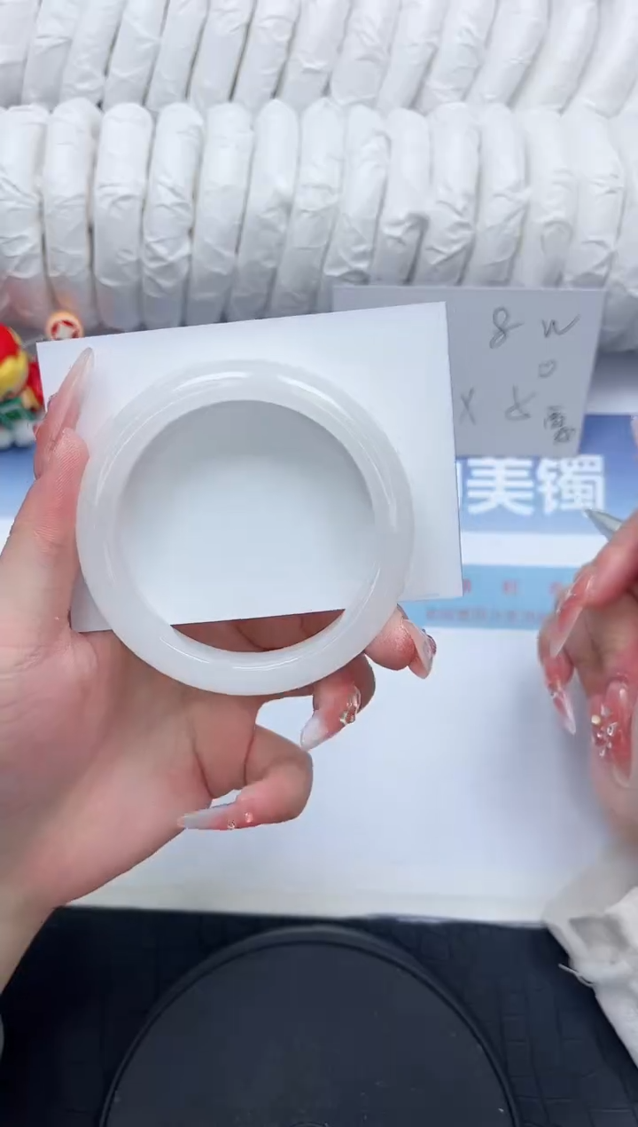 石英质玉未镶嵌手镯166-56