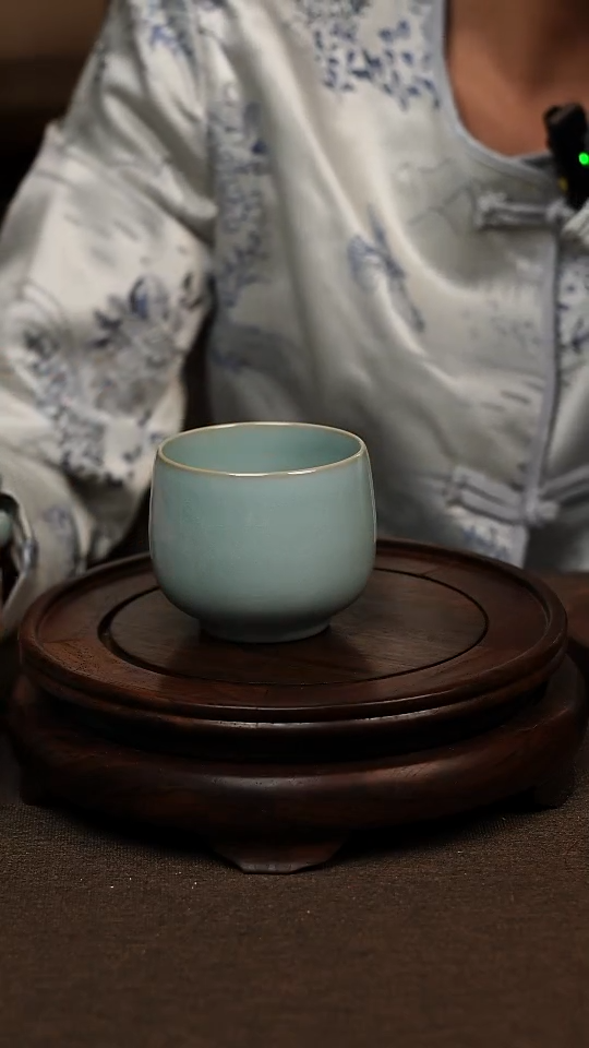 瓷片天青色全手龙蛋杯150ml微瑕不带礼盒