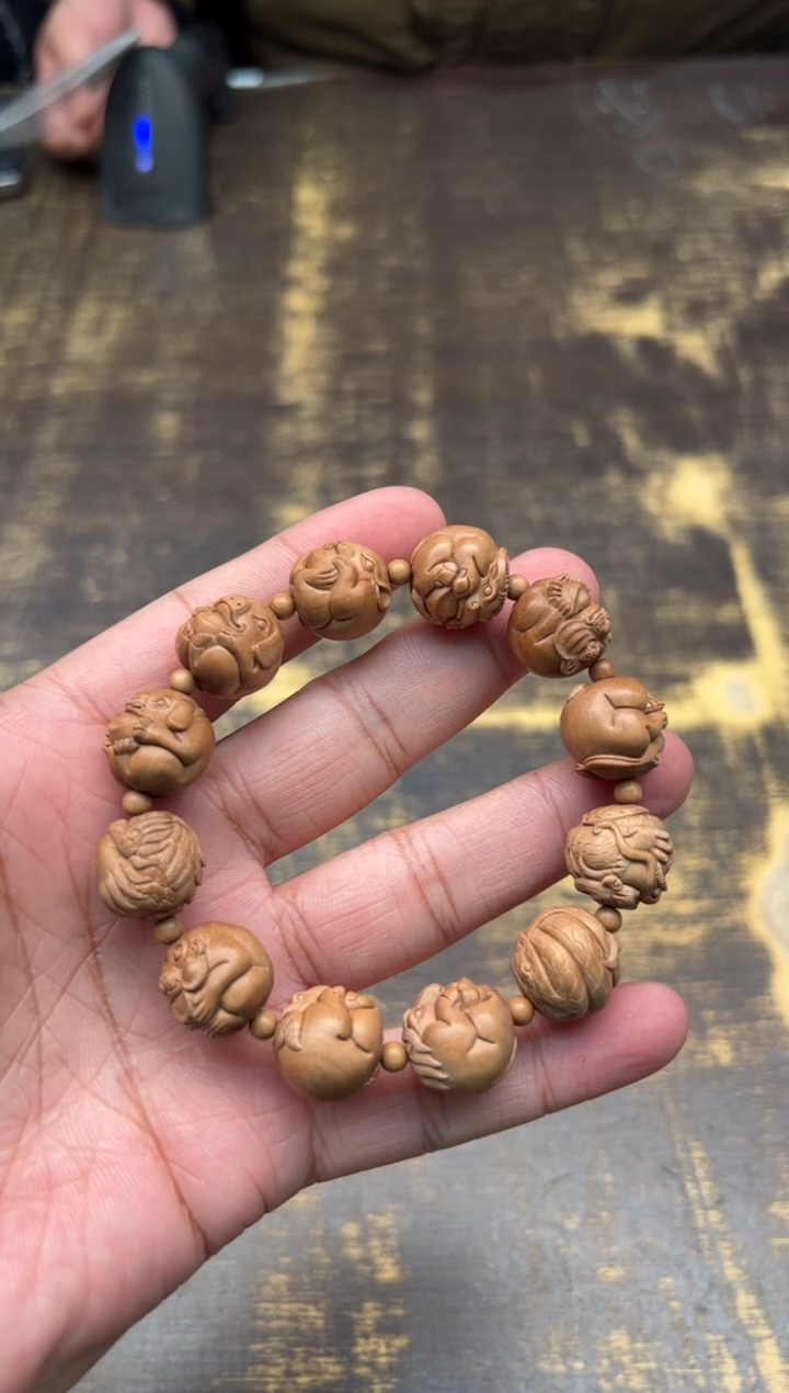 【闪购商品】檀香木手串/手链老山檀十二生肖收藏级1.6