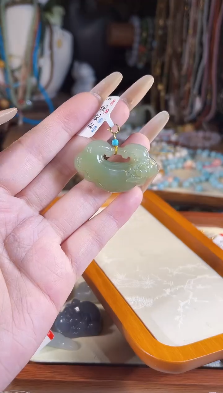【闪购商品】和田玉吊坠(不含链)银S925镶嵌多样性发货其一