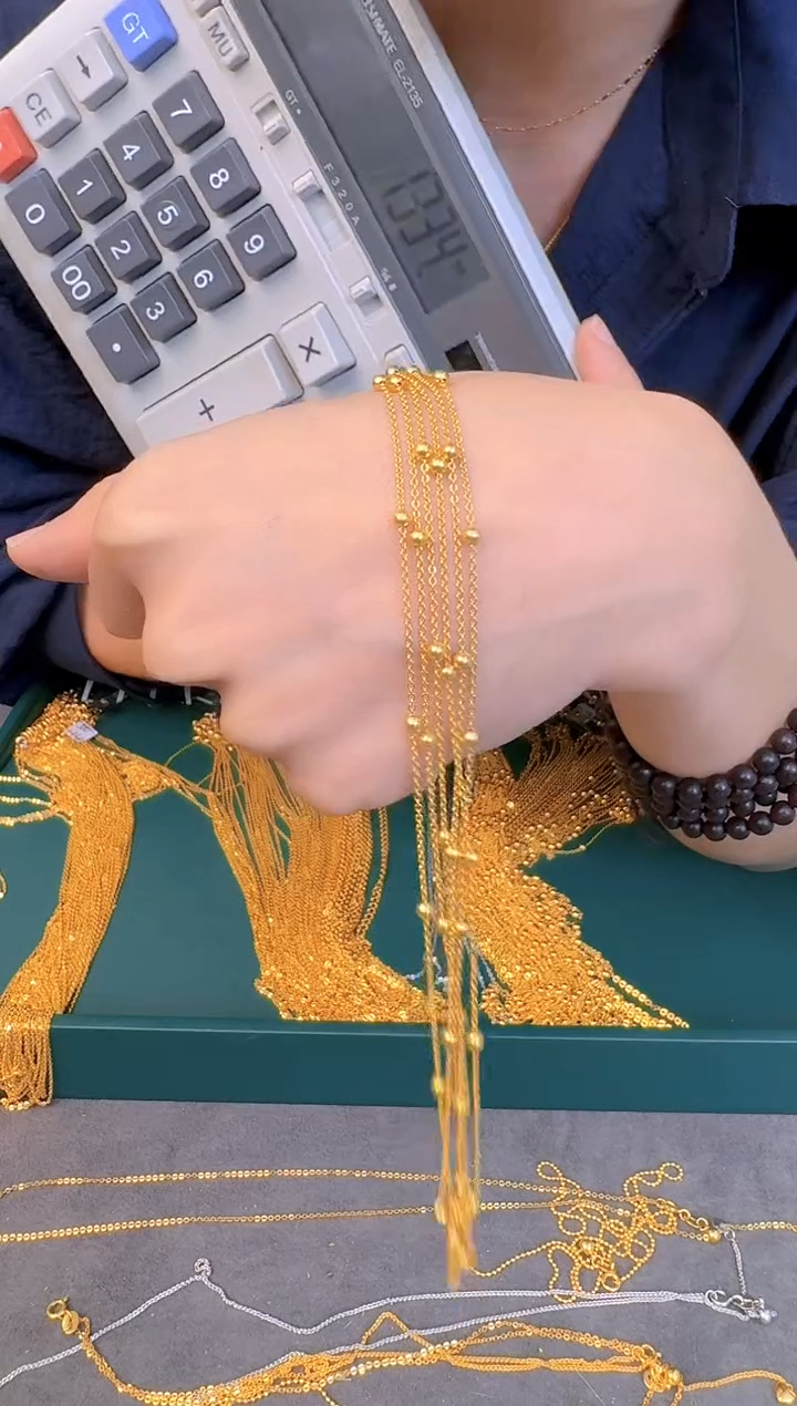 闪O隔珠百搭链50cm 2.3g（多样性发货）