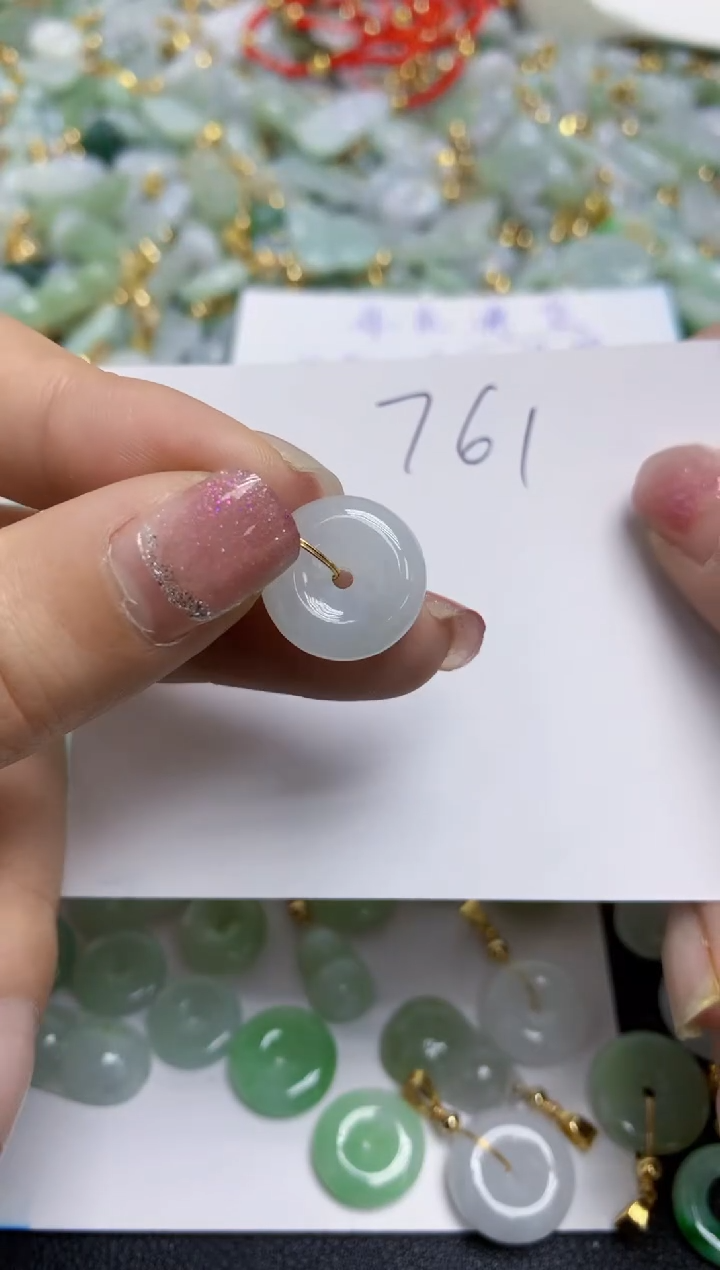 【闪购商品】翡翠颈饰合金天然翡翠A货