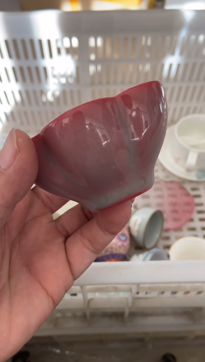 无运费险有瑕疵的摄影的产品有使用过的痕迹有点脏介意勿拍