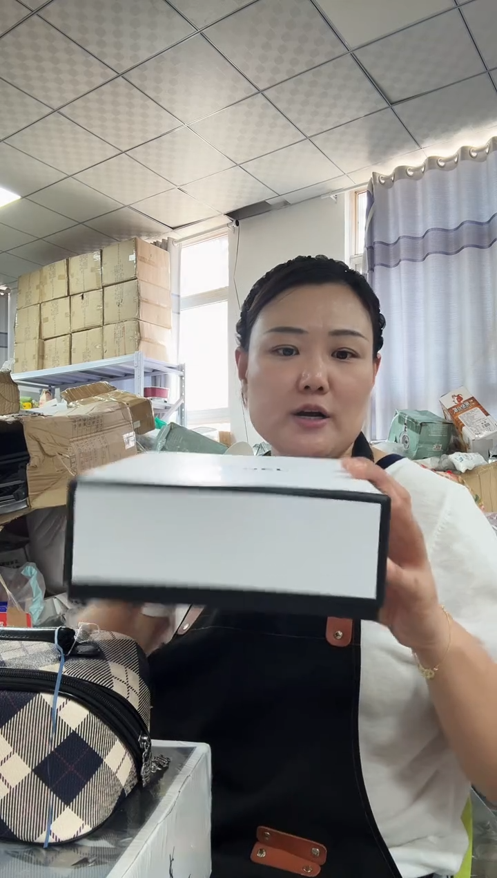牦牛剖层皮革琪老板女包6号店超好看发图片款