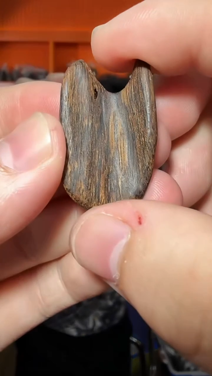 沉香吊坠27号沉水挂件多样性发一