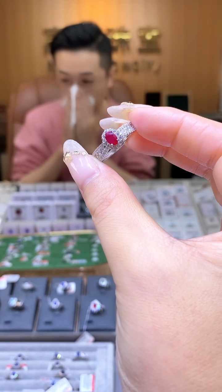 【闪购商品】红宝石戒指银S925镶嵌天然红宝石戒指
