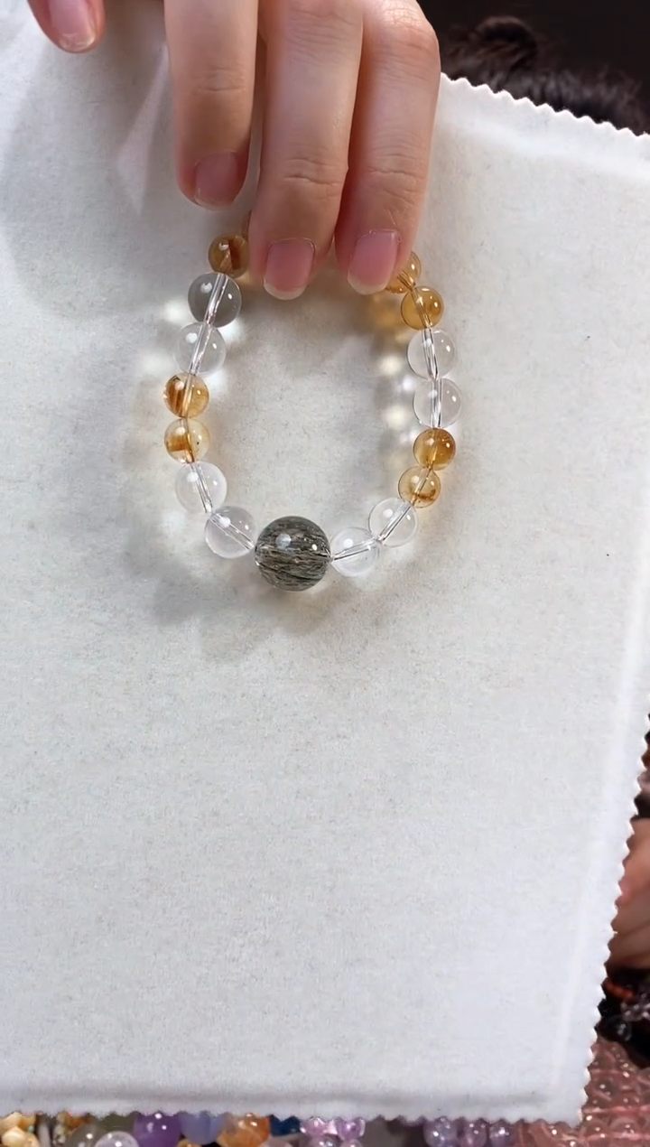 水晶手串未镶嵌顶顶顶有米绿发晶