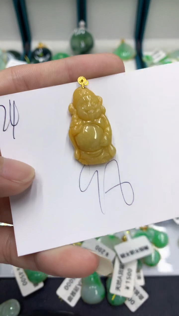 【闪购商品】翡翠颈饰18K金镶嵌翡翠