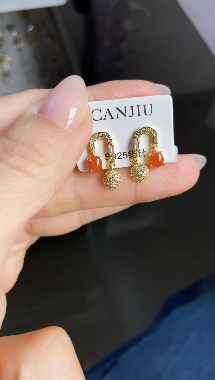 银S925镶嵌翡翠耳饰1