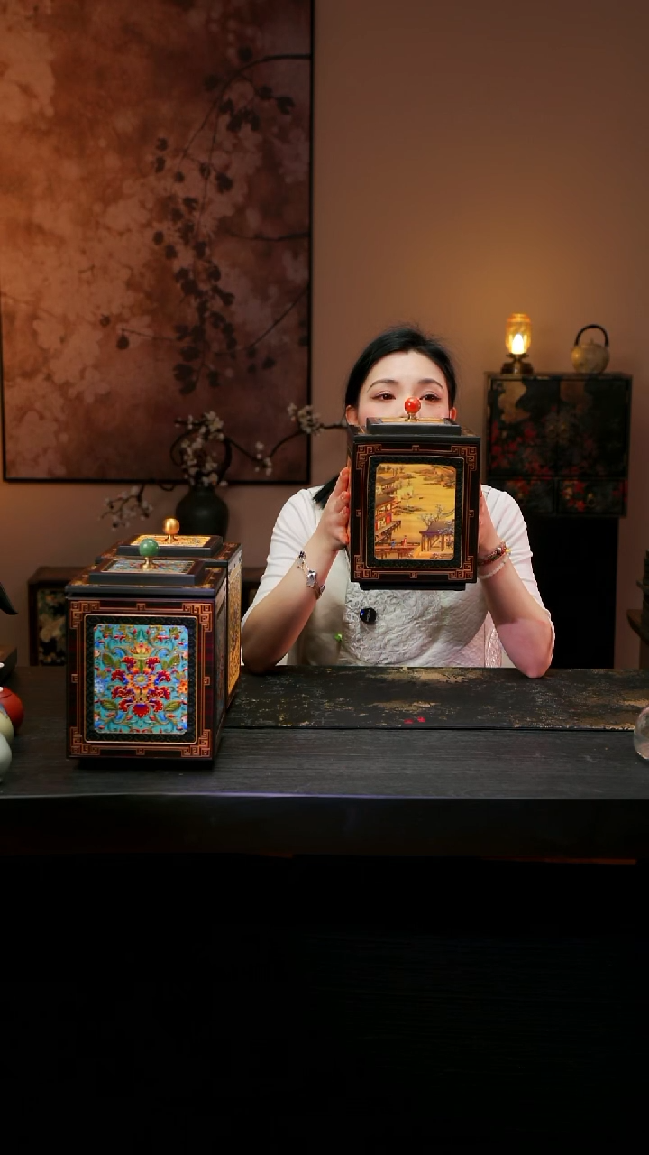 阳**照壹藏贰宝十二月月令图18CM茶叶罐