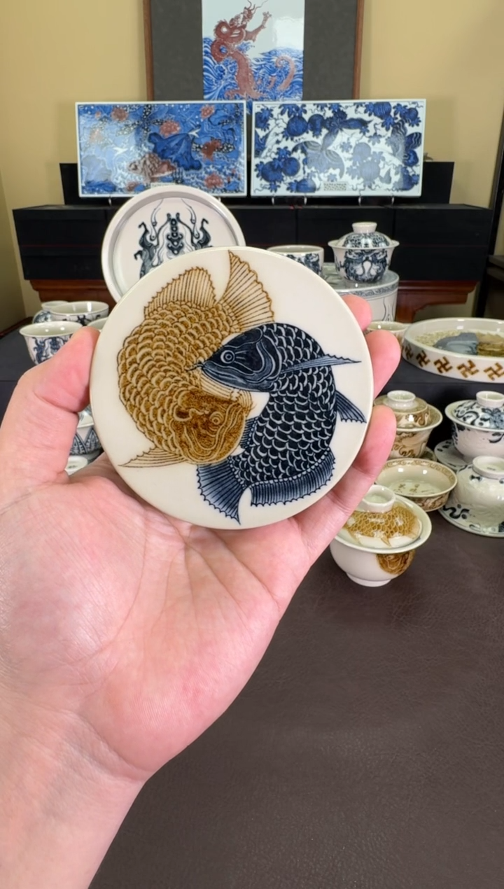 【闪购商品】二号釉金龙鱼纹盖置