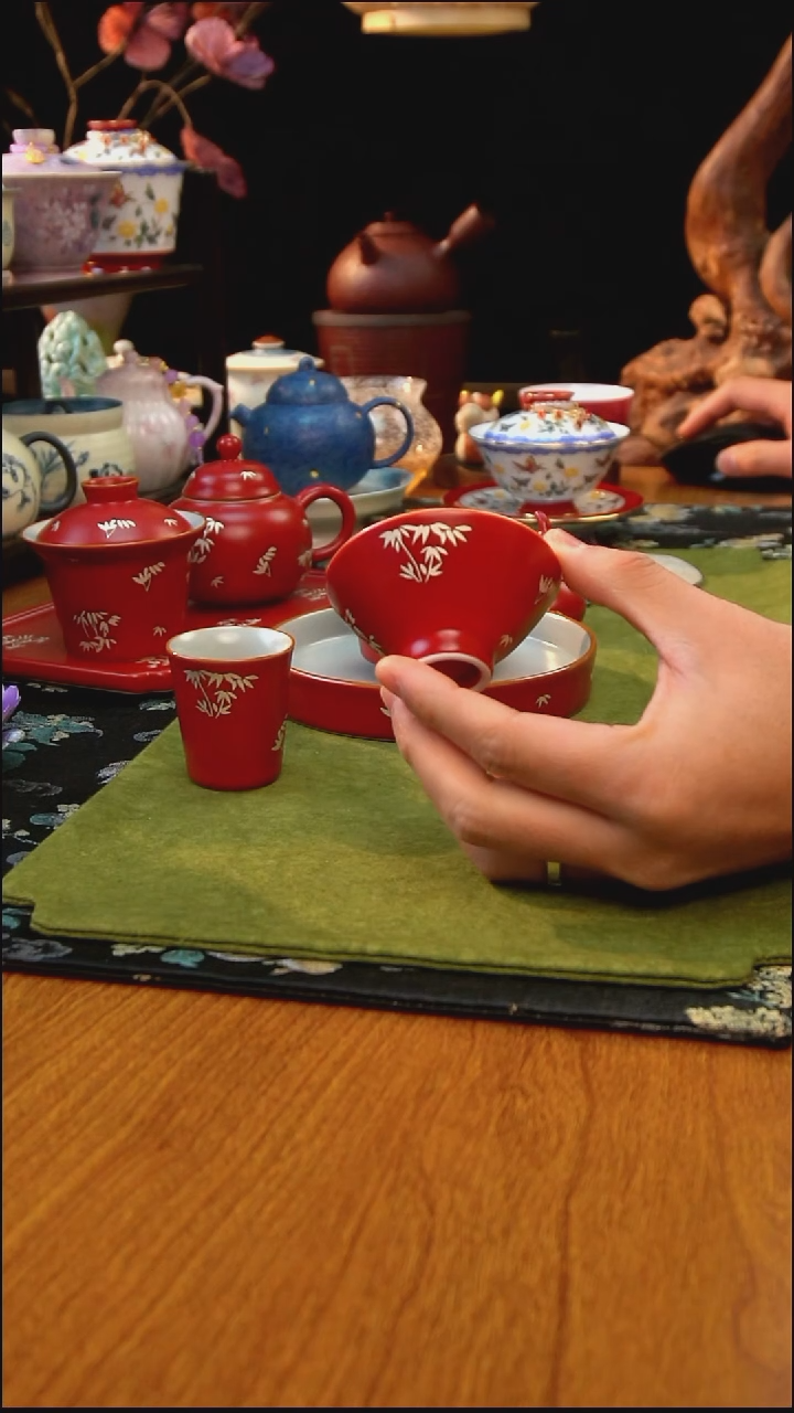 专做手绘和手工茶具的直播间