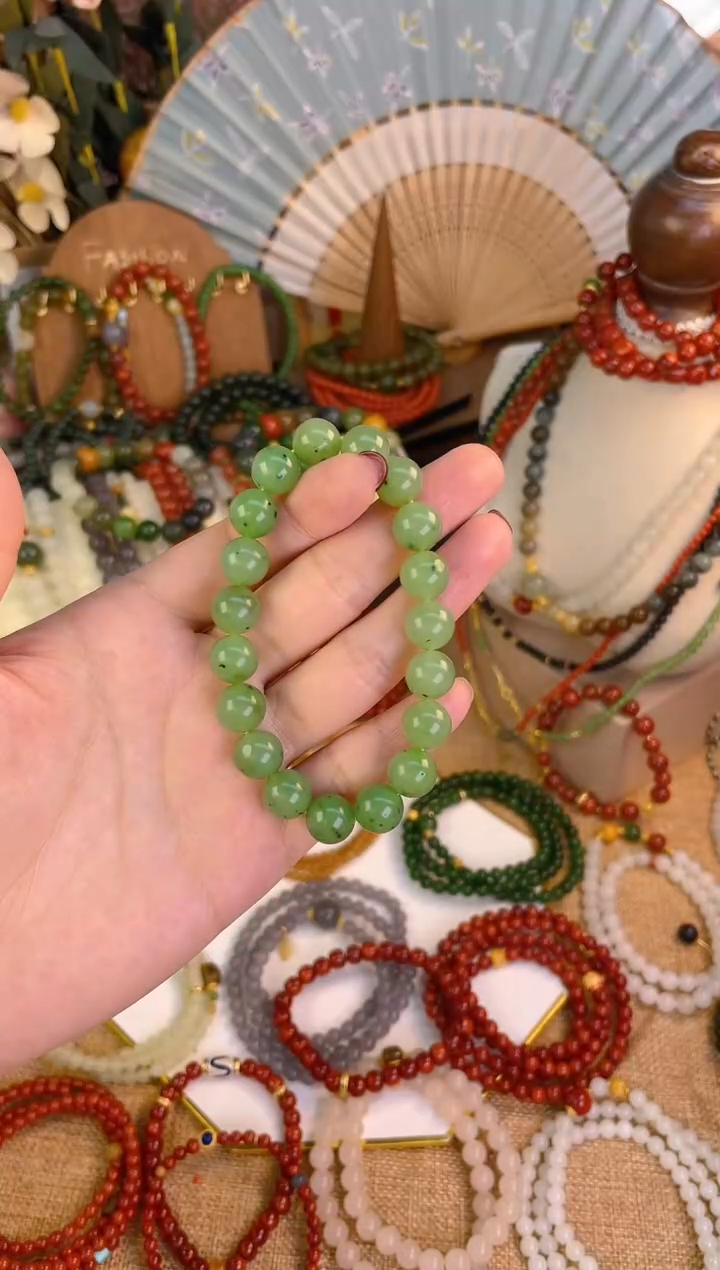 【闪购商品】和田玉手串未镶嵌猕猴桃