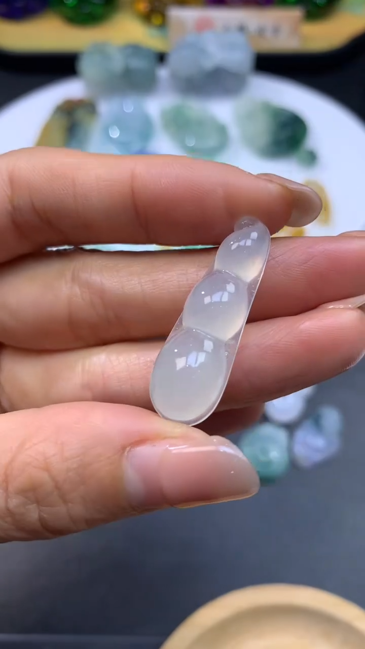 【闪购商品】定制翡翠未镶嵌翡翠