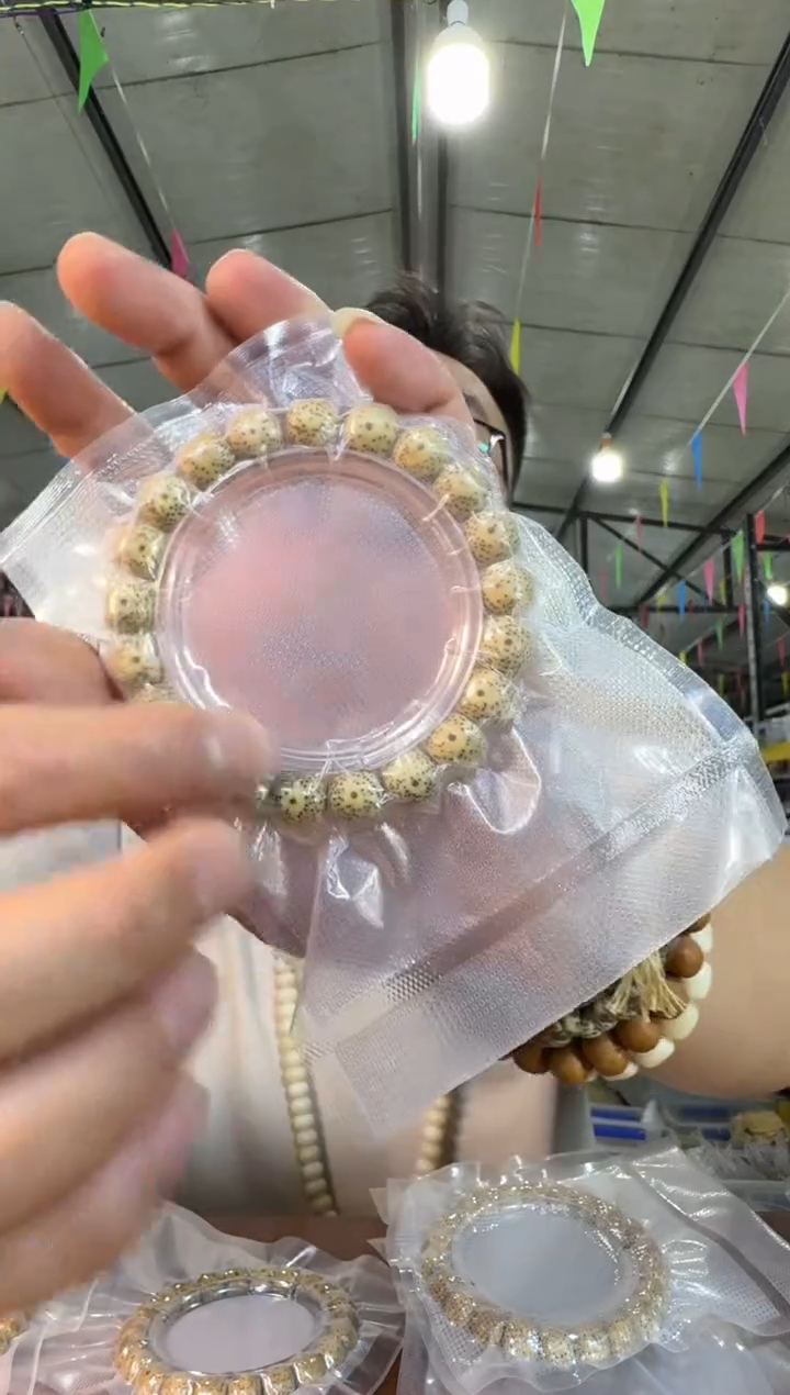 星月菩提手串A6实物为准