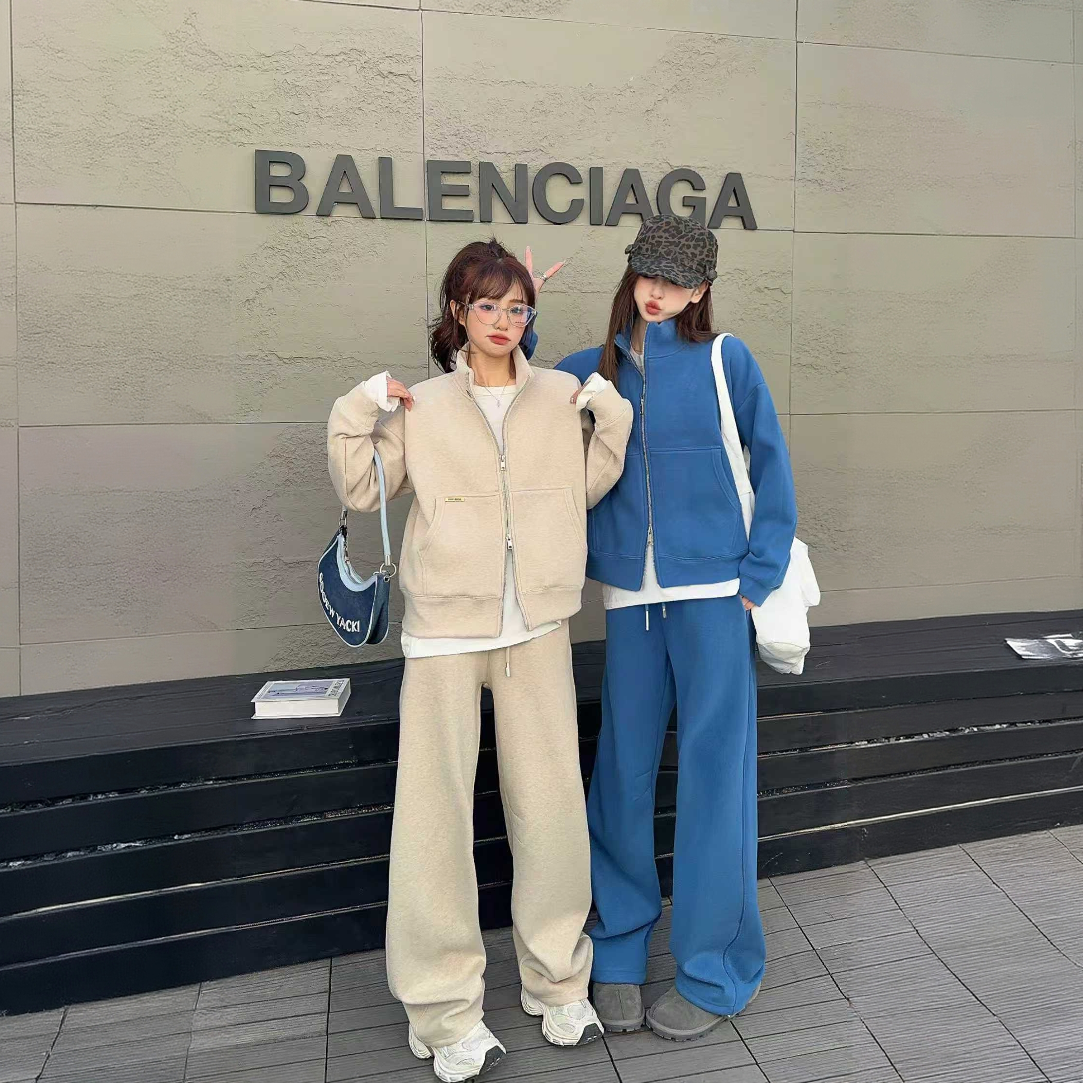 「新年特定」冬季糯米绒加绒加厚女士立领休闲老钱风卫衣套装T2556