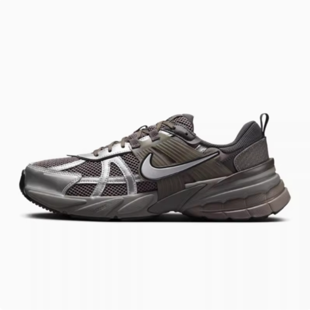 双旦礼NIKE耐克经典系列2025男子 V2K RUN休闲鞋HQ1678-200