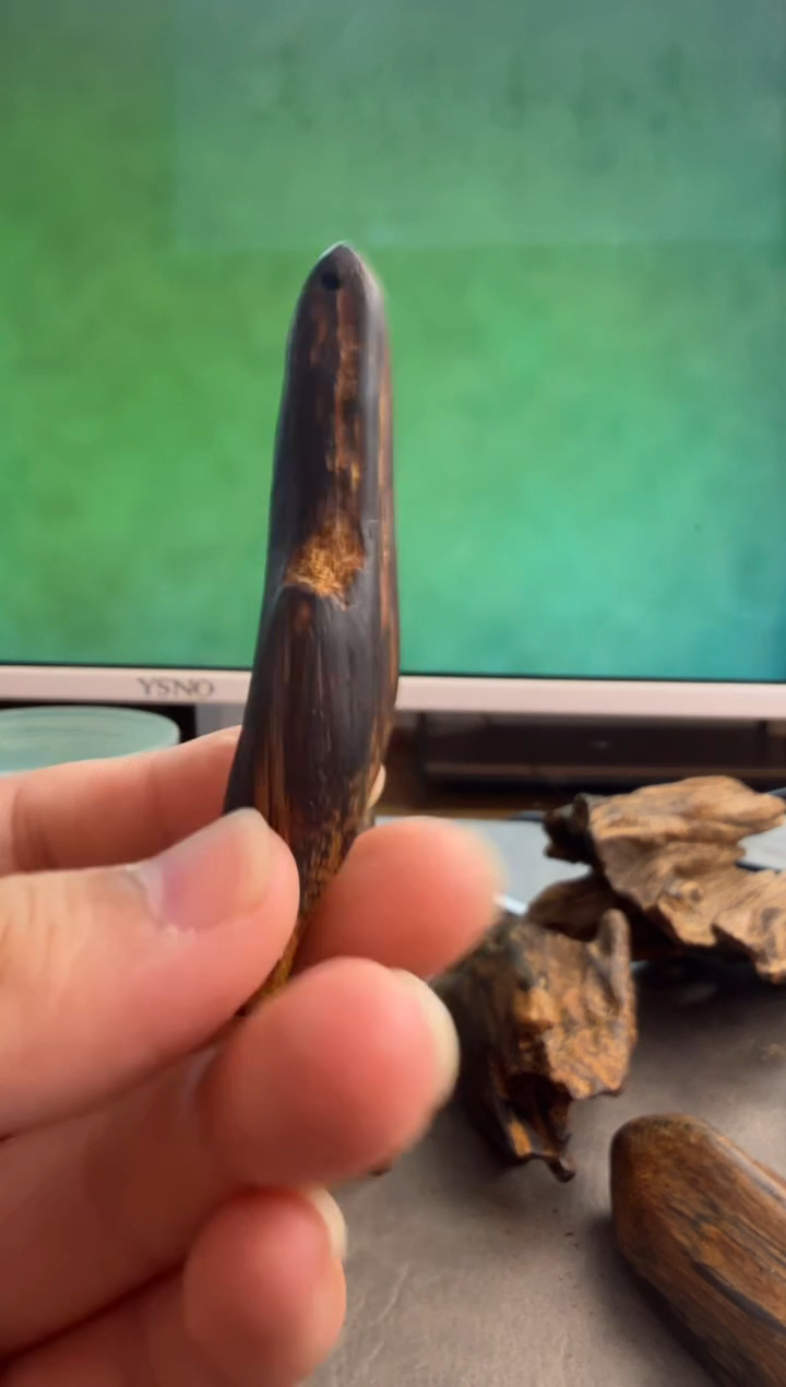 沉香吊坠多样性发一