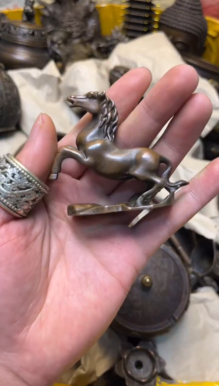 精美铜器，点击下单