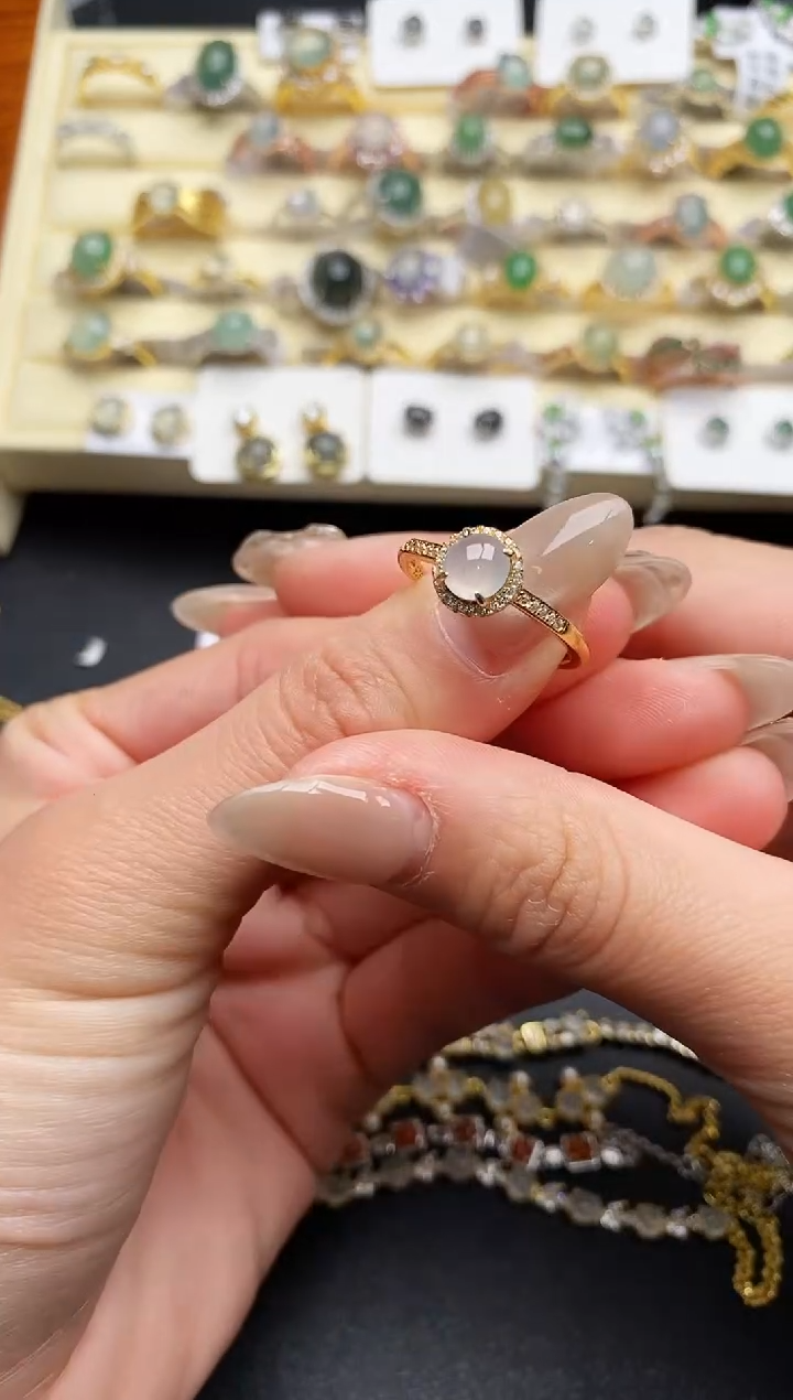 【闪购商品】翡翠戒指银S925镶嵌6666666+4