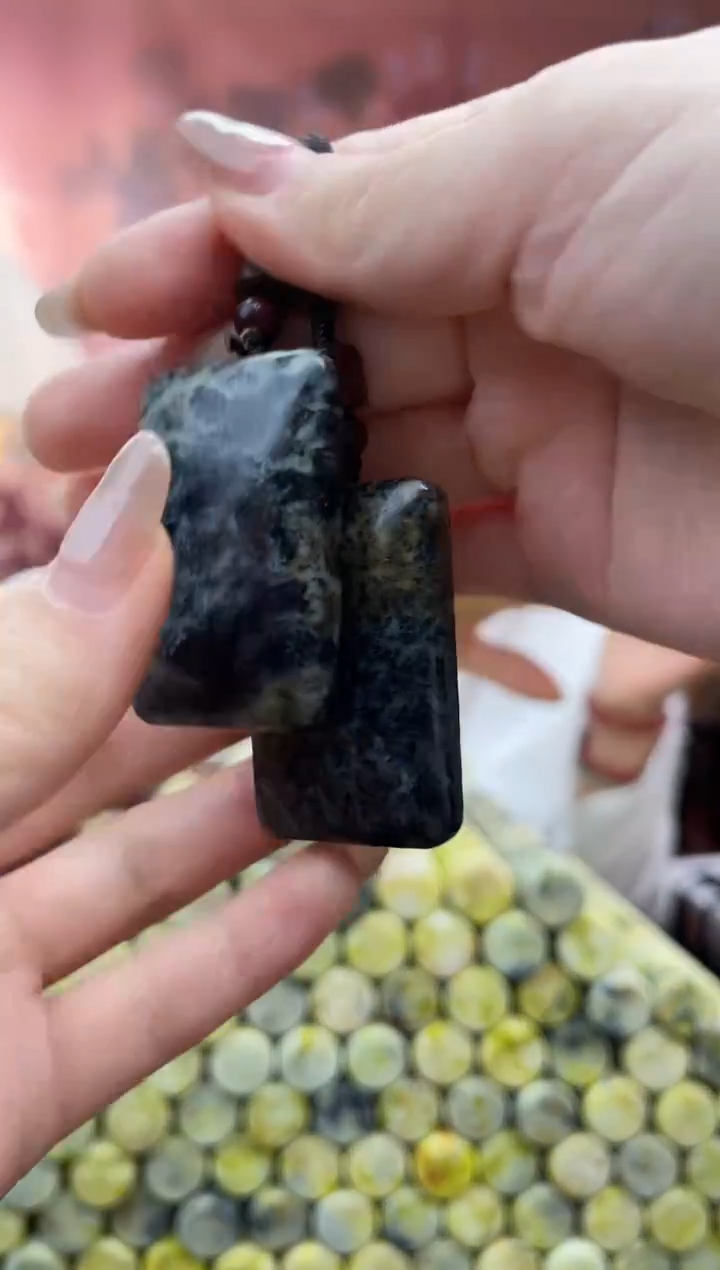 未镶嵌岫玉吊坠多样性发货拍一发一