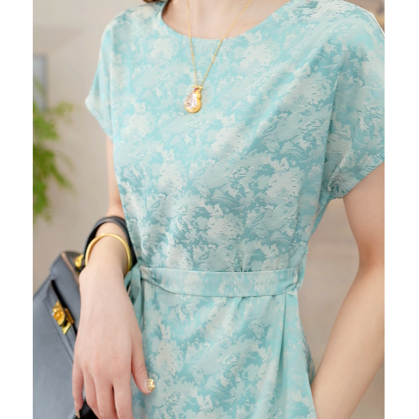 （送腰带）专柜原版正品2025夏季新款气质减龄显白显瘦连衣裙女