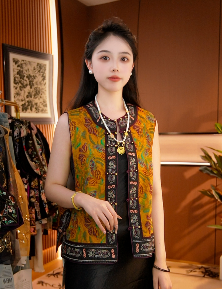 苗疆织锦/新中式马甲原创国风女装精美重工刺绣上衣2025b0361思思