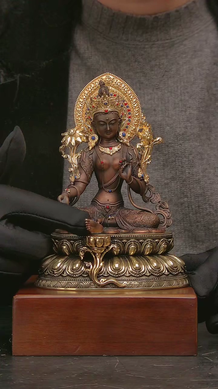 【闪购商品】绿度母8888888888888