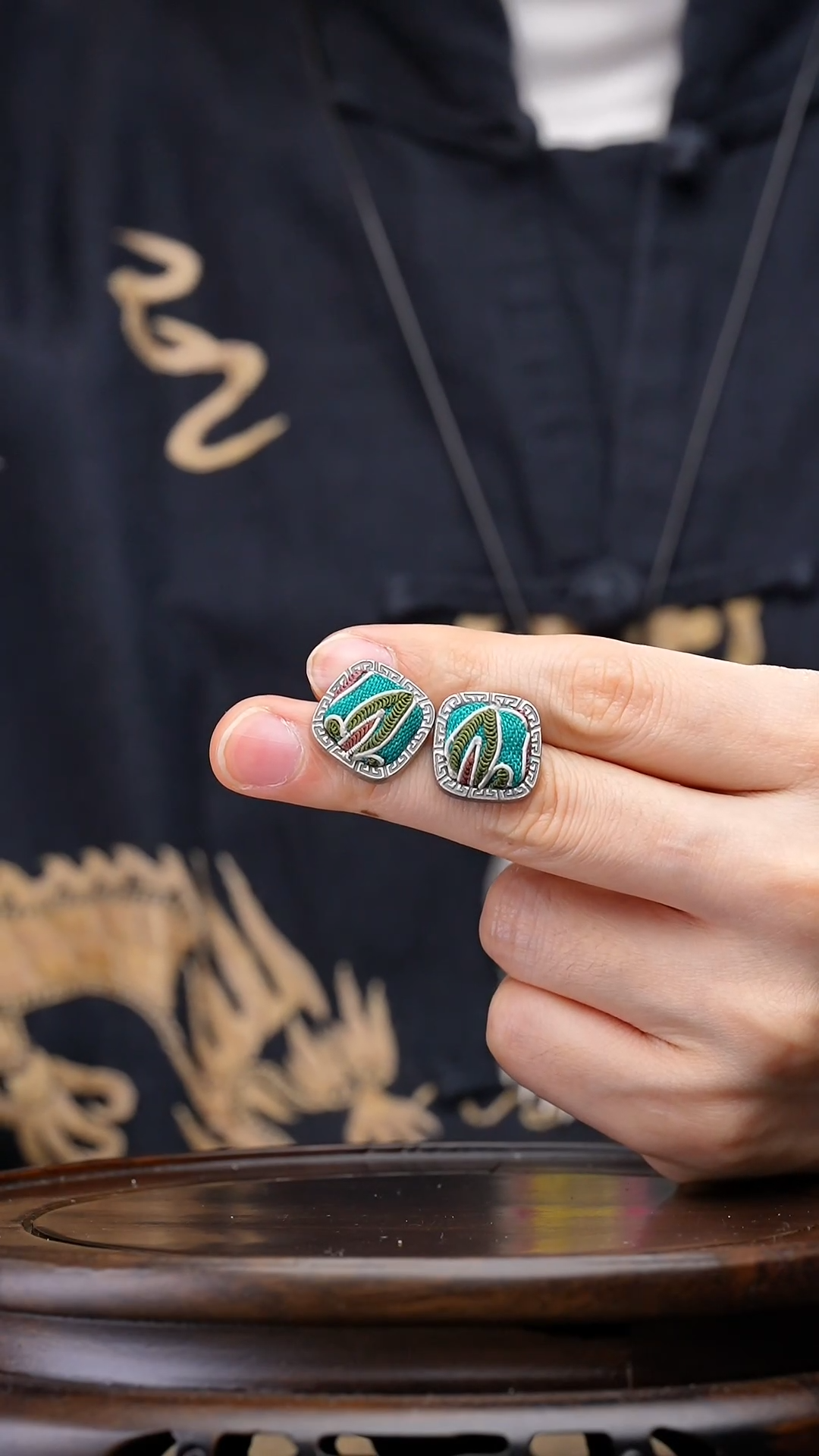 【闪购商品】刺绣黔东南苗族刺绣A61