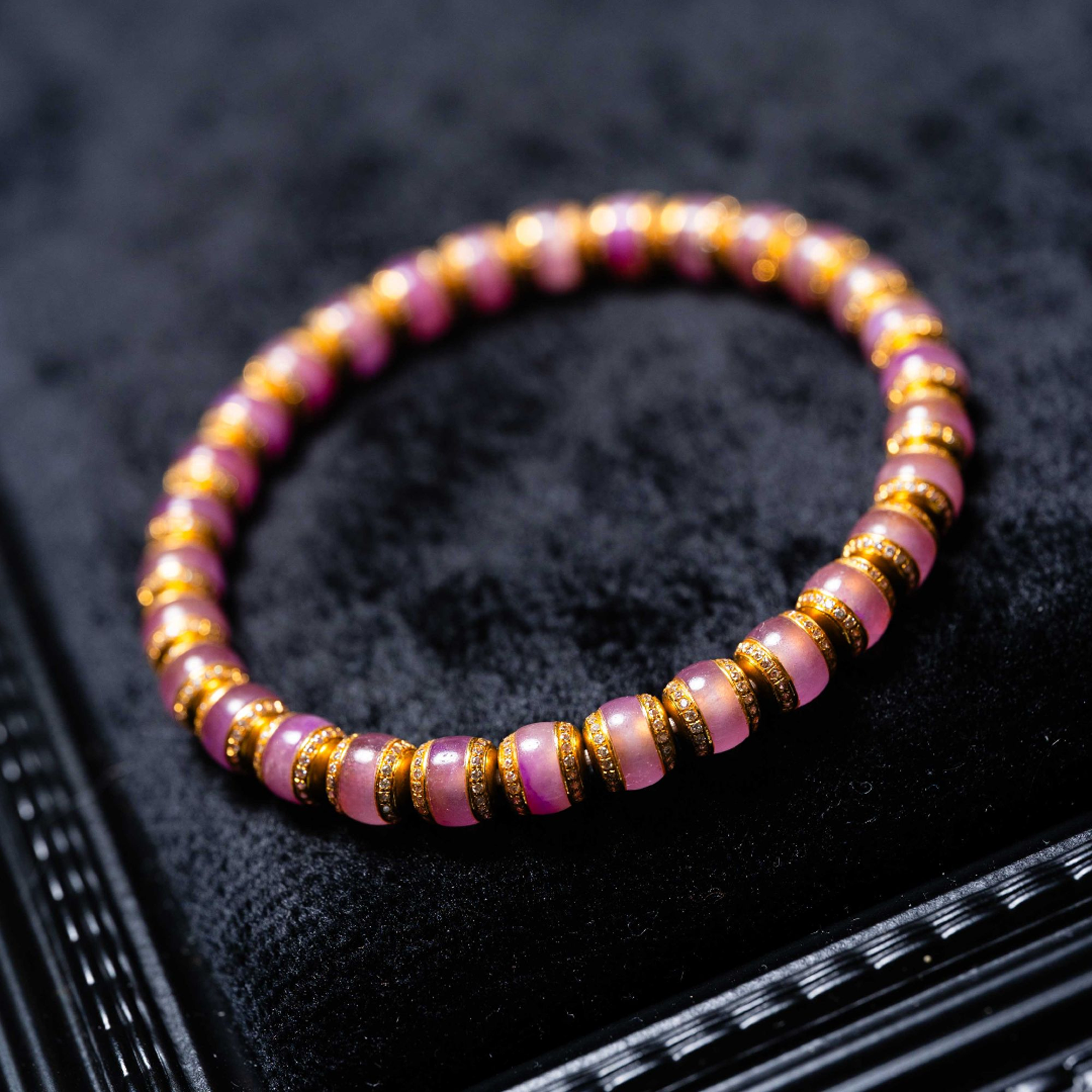 【星耀】舒俱来苏纪石精工钻切单圈配饰