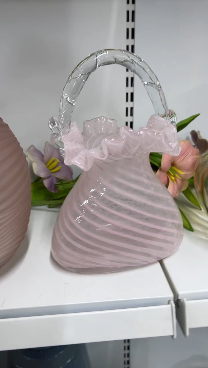 【闪购商品】玻璃粉色提篮